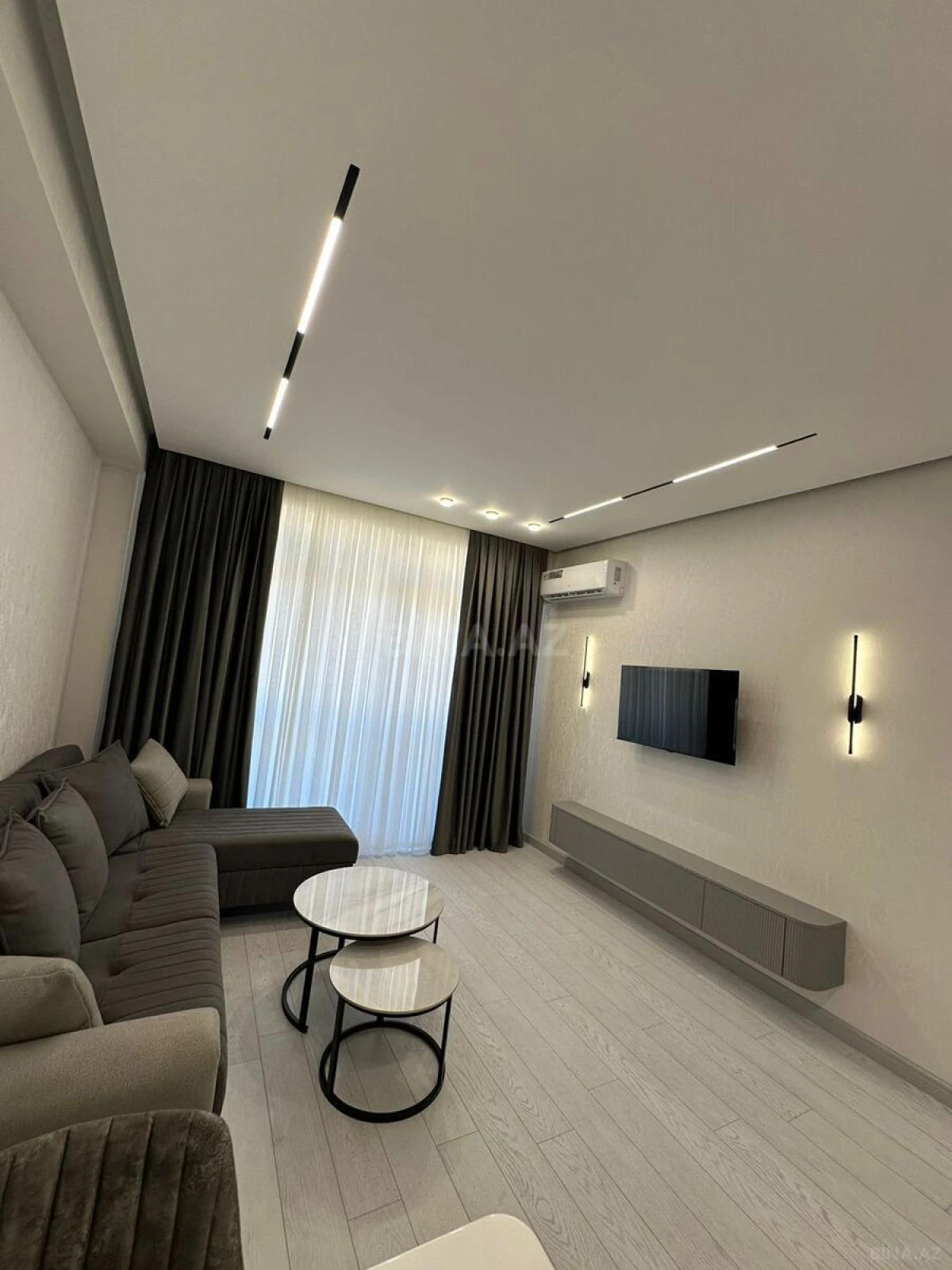Kirayə verilir 2 otaqlı mənzil 65 m²