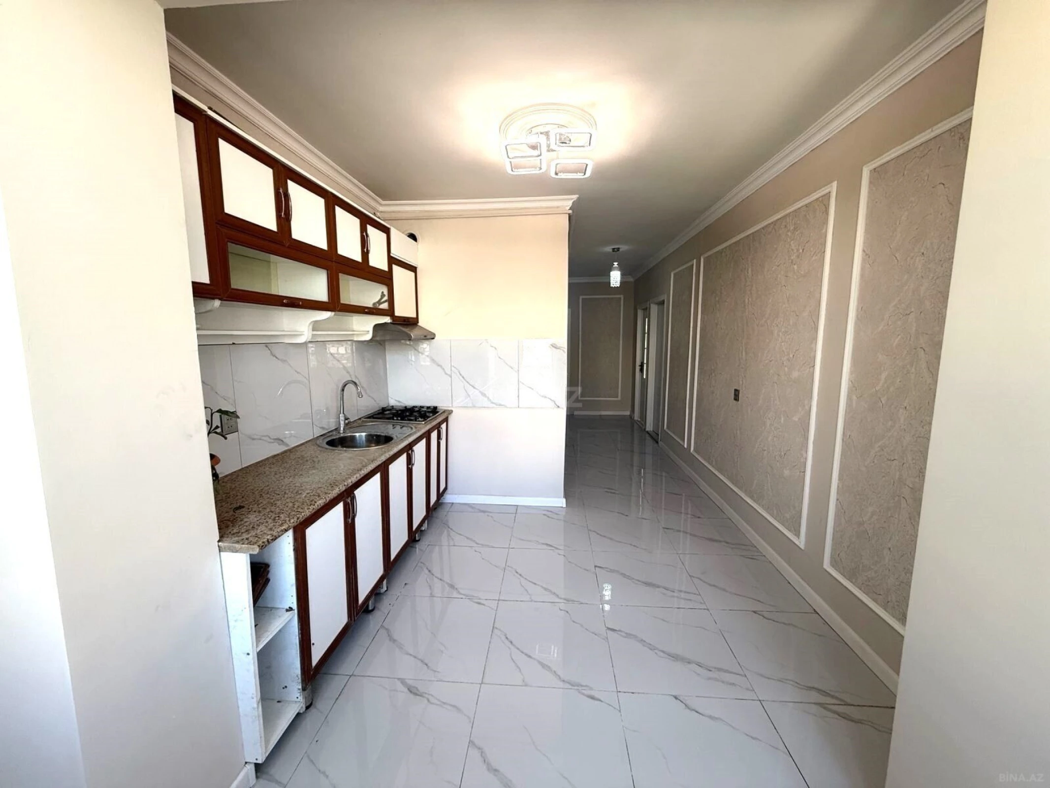 Satılır 3 otaqlı mənzil 86 m²
