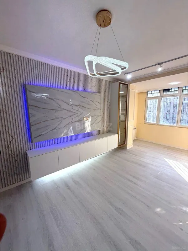 Satılır 3 otaqlı mənzil 86 m²