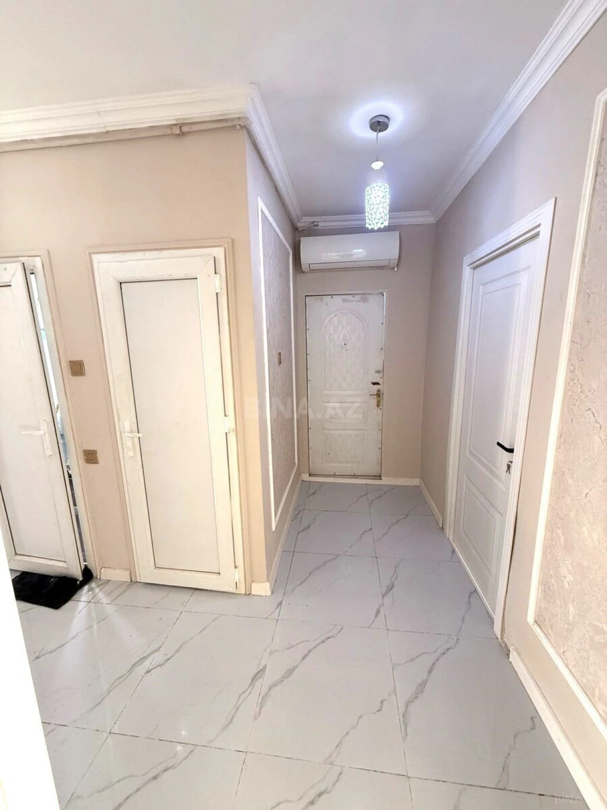 Satılır 3 otaqlı mənzil 86 m²