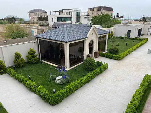 Kirayə verilir 5 otaqlı həyət evi 360 m²