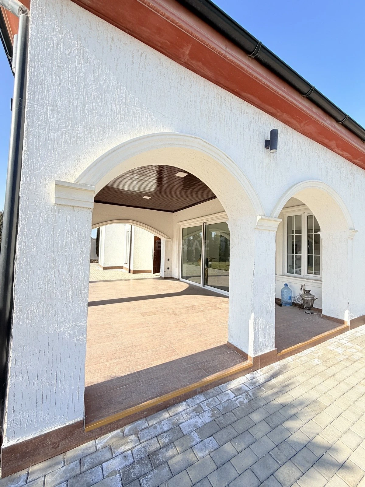 Kirayə verilir 5 otaqlı həyət evi 360 m²