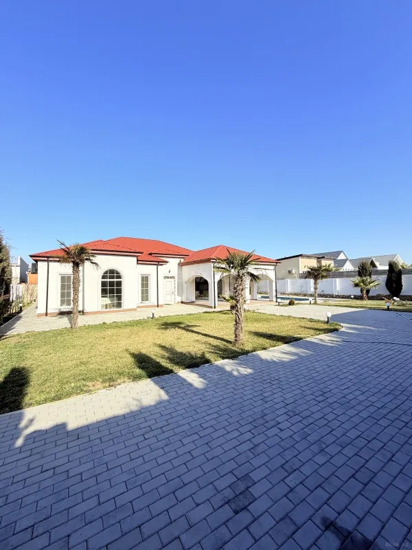 Kirayə verilir 5 otaqlı həyət evi 360 m²