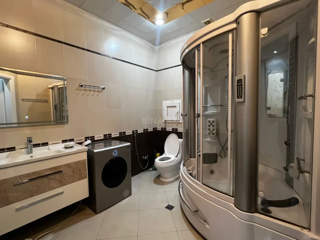 Kirayə verilir 3 otaqlı mənzil 175 m²