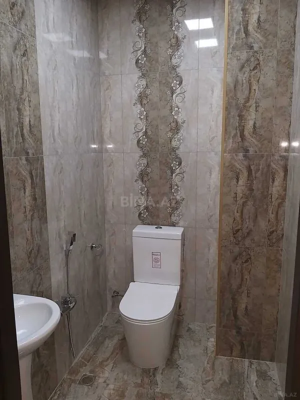 Satılır 3 otaqlı mənzil 101 m²