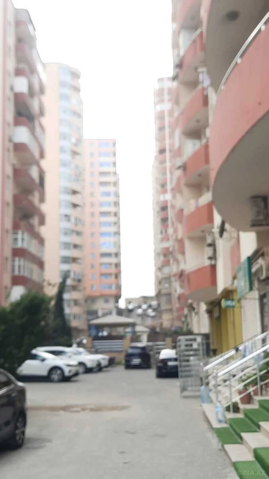 Satılır obyekt 105 m²