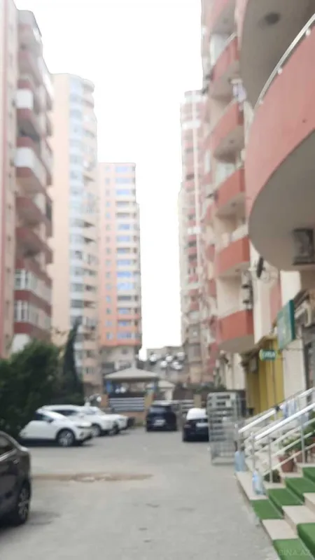 Satılır obyekt 105 m²