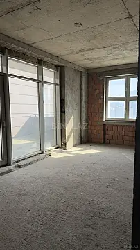 Satılır 4 otaqlı mənzil 251.4 m²