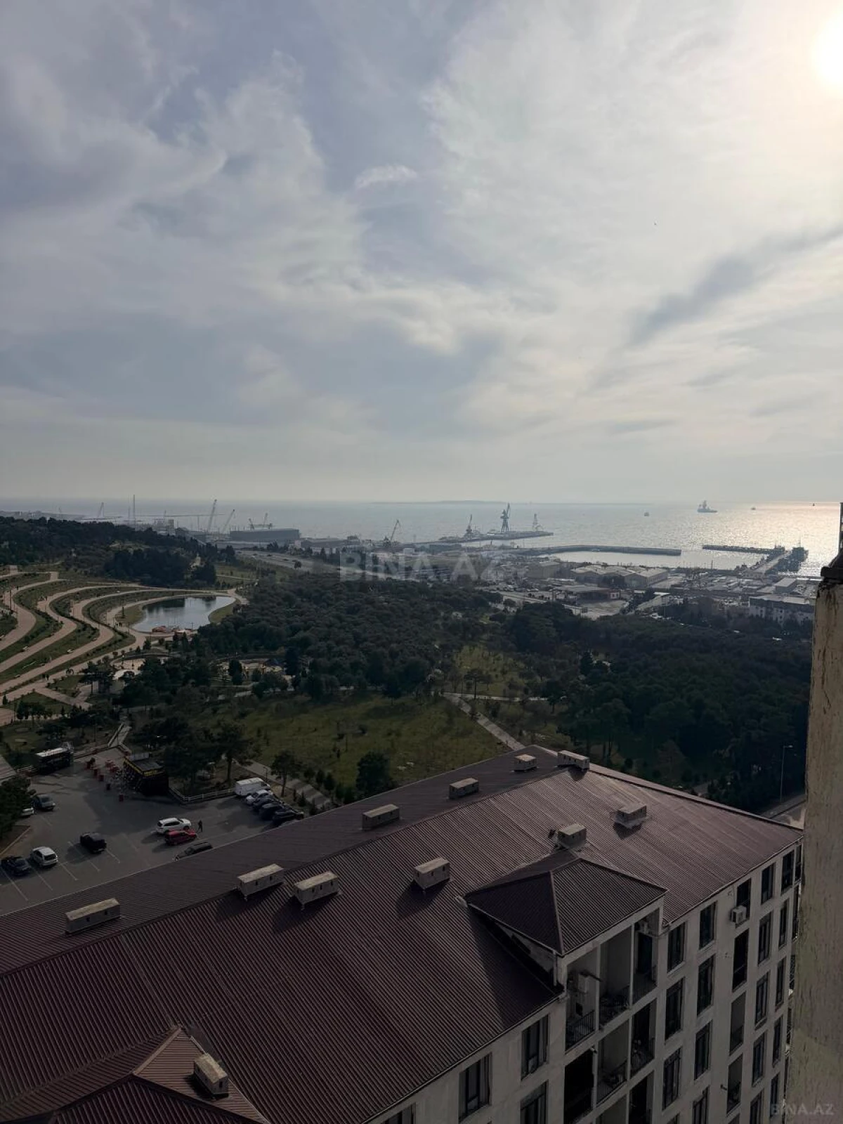 Satılır 3 otaqlı mənzil 114 m²