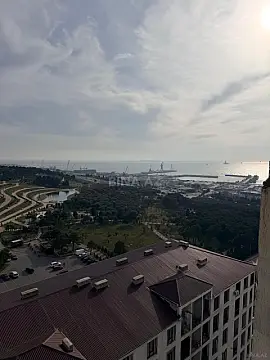 Satılır 3 otaqlı mənzil 114 m²