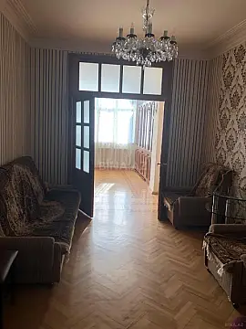 Kirayə verilir 4 otaqlı mənzil 90 m²