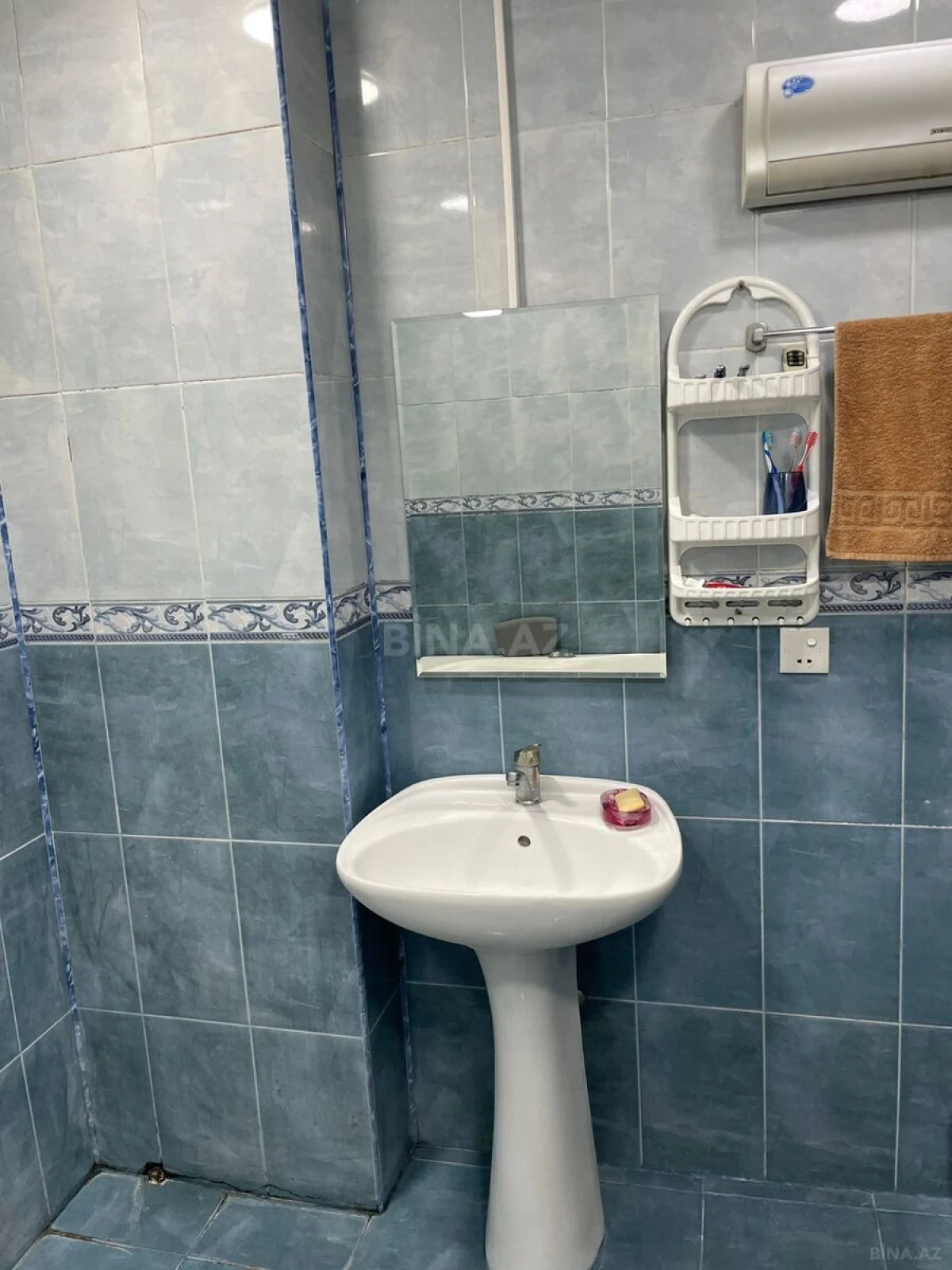 Satılır 3 otaqlı mənzil 100 m²