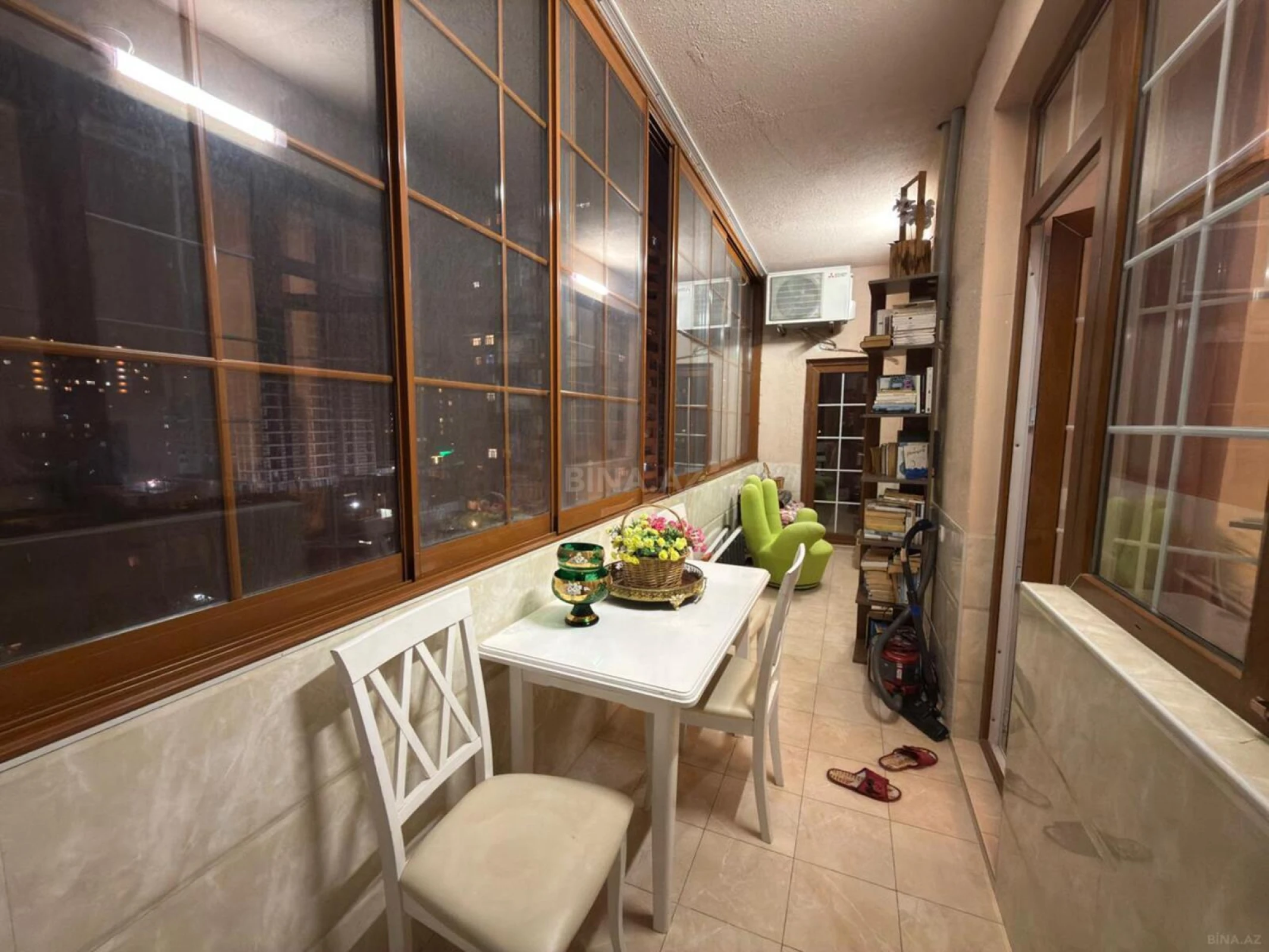 Satılır 3 otaqlı mənzil 150 m²