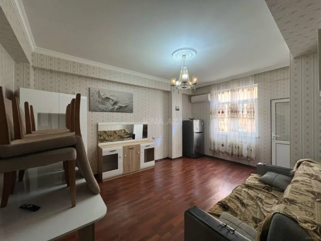 Satılır 2 otaqlı mənzil 42 m²