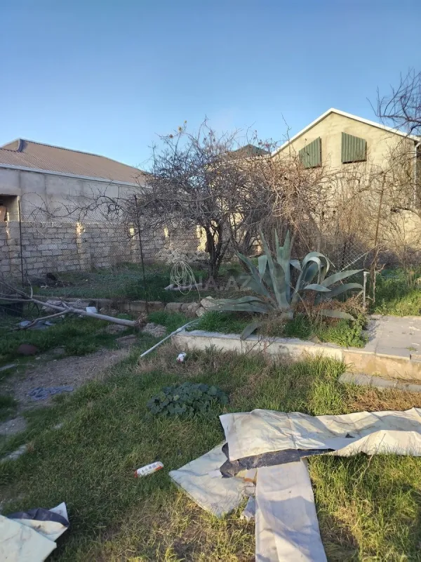 Satılır 4 otaqlı həyət evi 108 m²