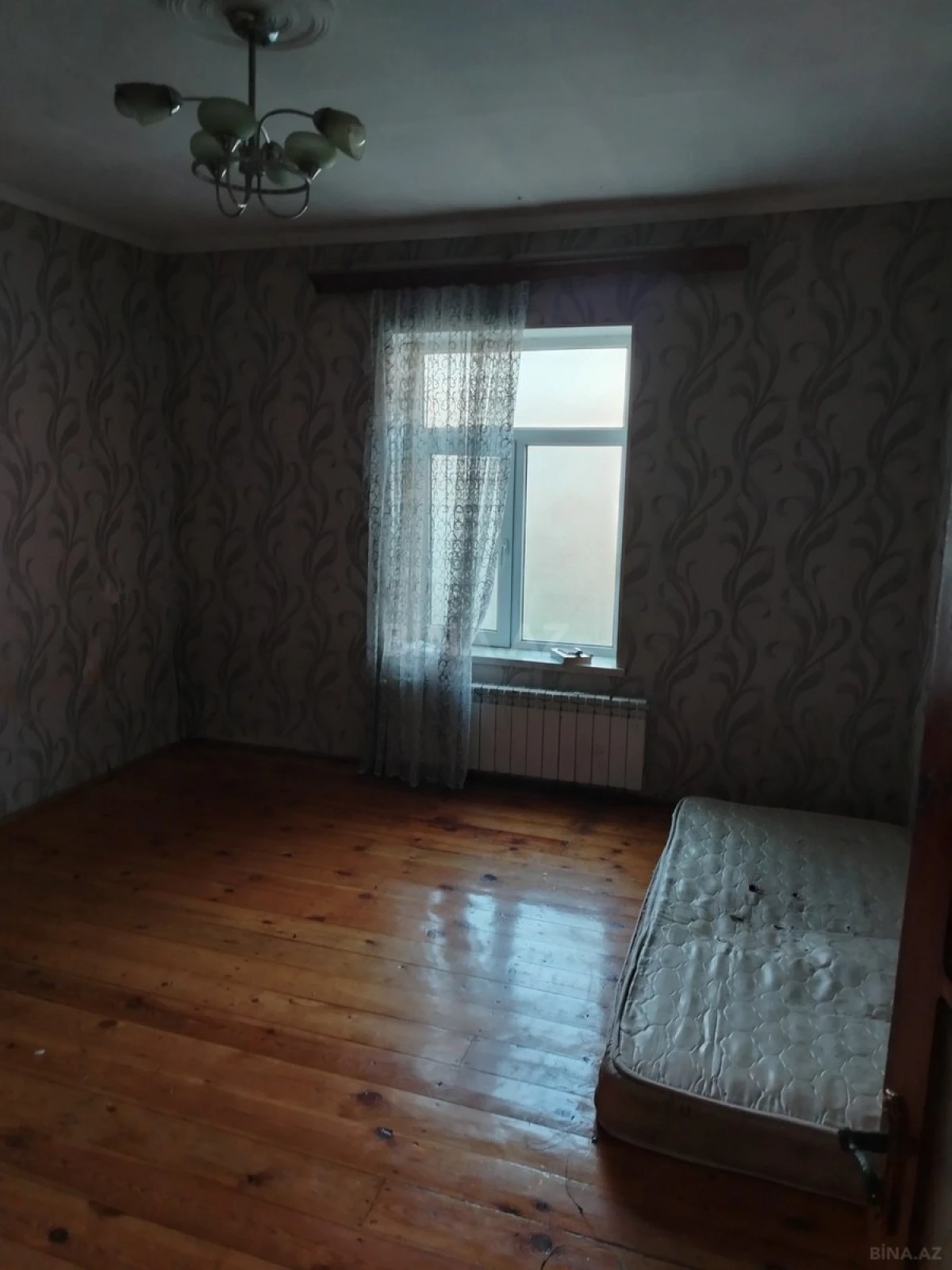 Satılır 4 otaqlı həyət evi 108 m²