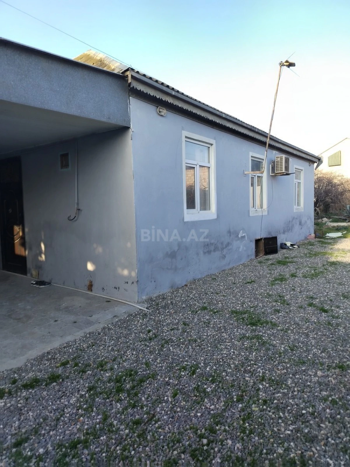 Satılır 4 otaqlı həyət evi 108 m²