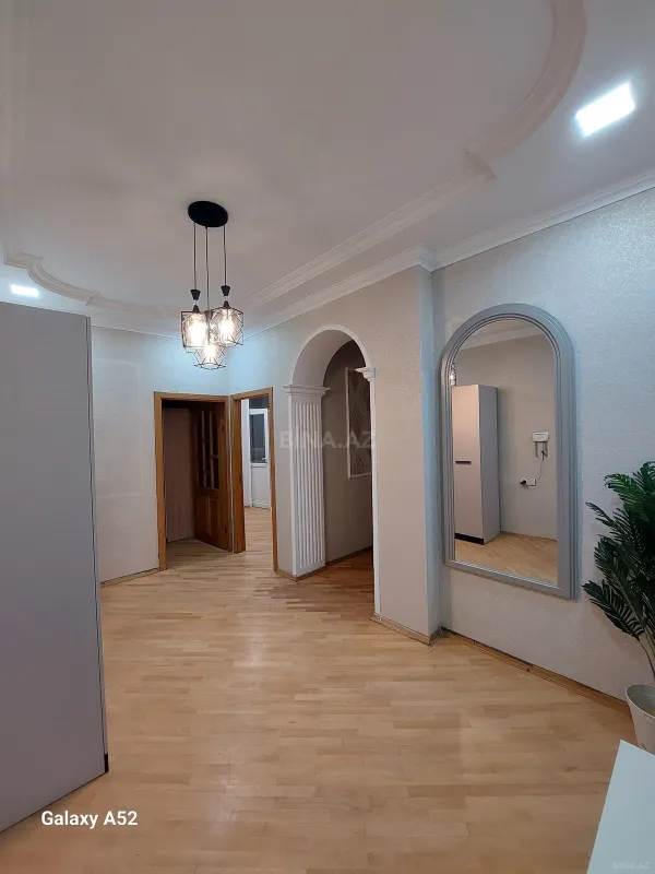 Kirayə verilir 3 otaqlı mənzil 95 m²