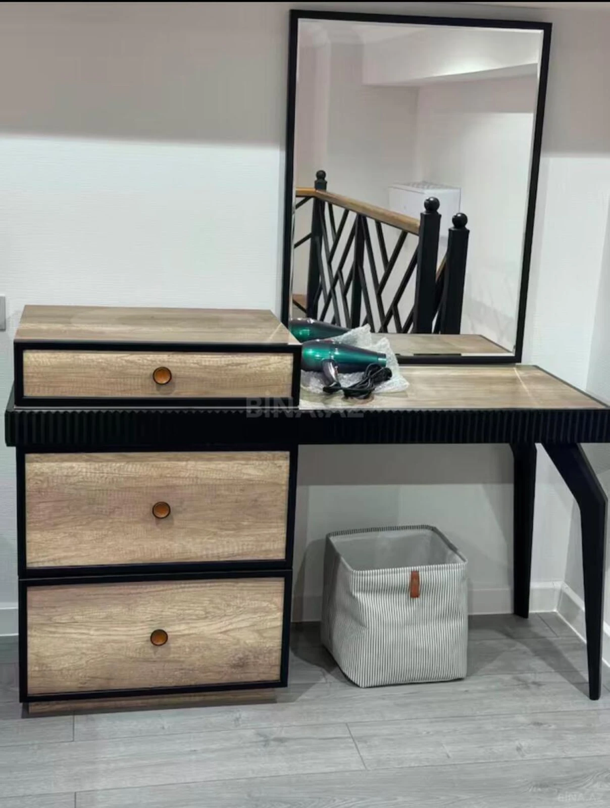 Kirayə verilir 2 otaqlı mənzil 80 m²