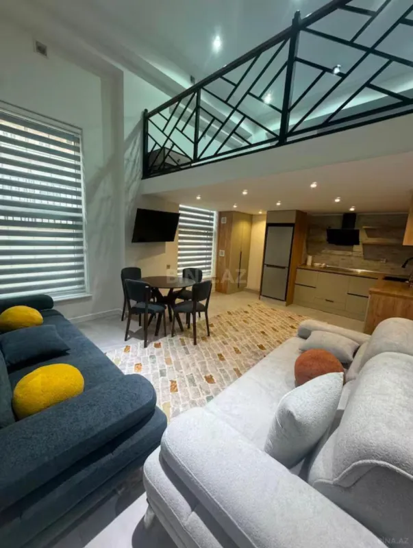 Kirayə verilir 2 otaqlı mənzil 80 m²