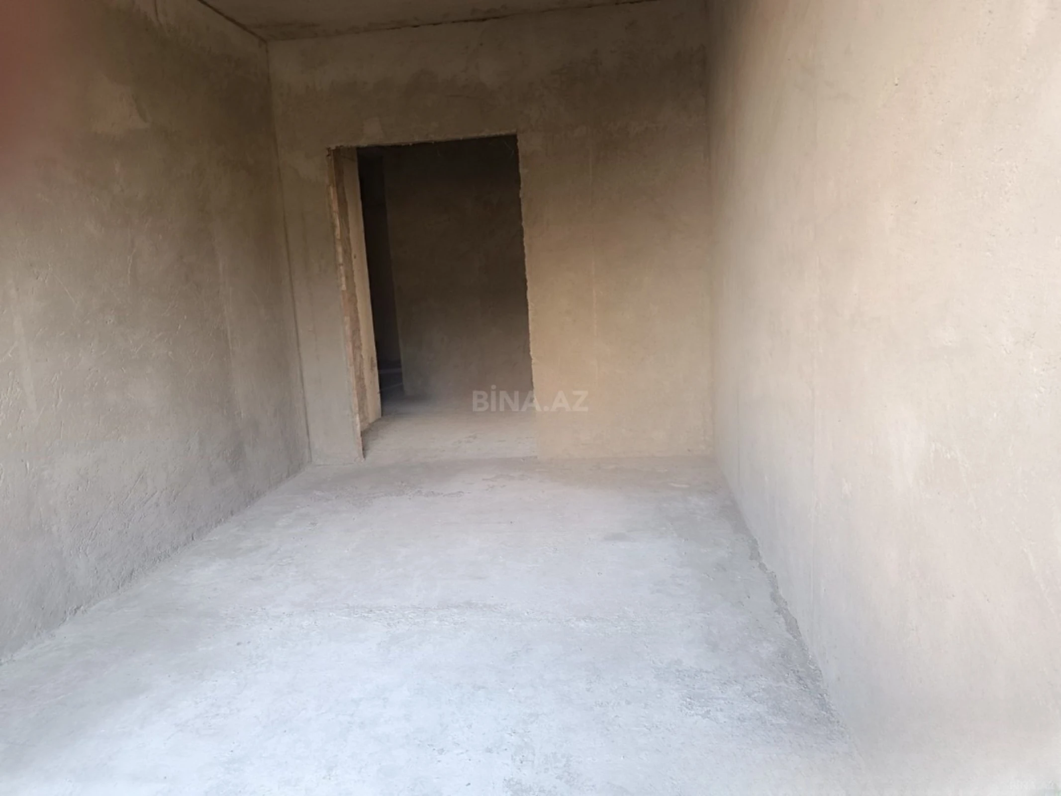 Satılır 2 otaqlı mənzil 85 m²