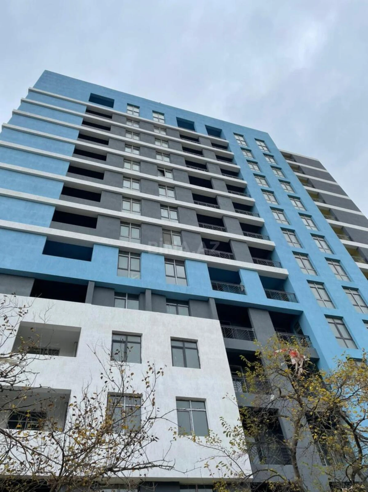 Satılır 2 otaqlı mənzil 85 m²