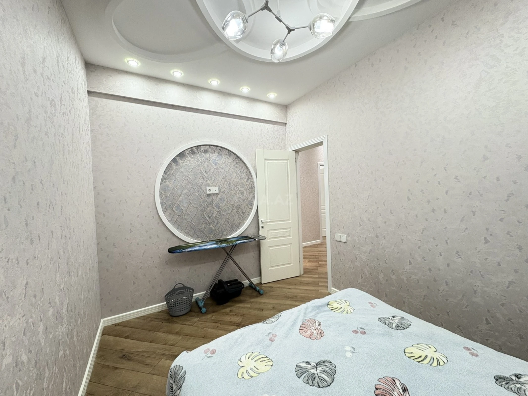 Satılır 3 otaqlı mənzil 85 m²