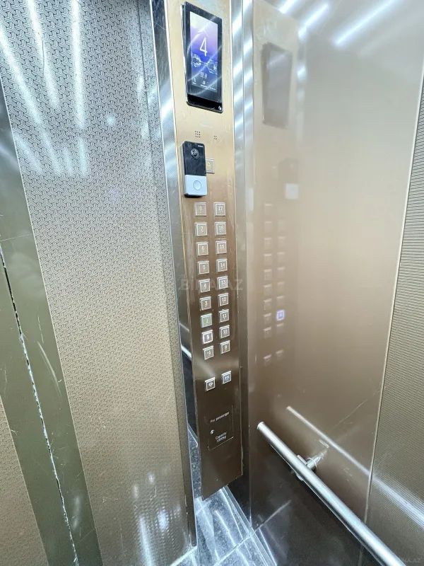 Satılır 3 otaqlı mənzil 85 m²
