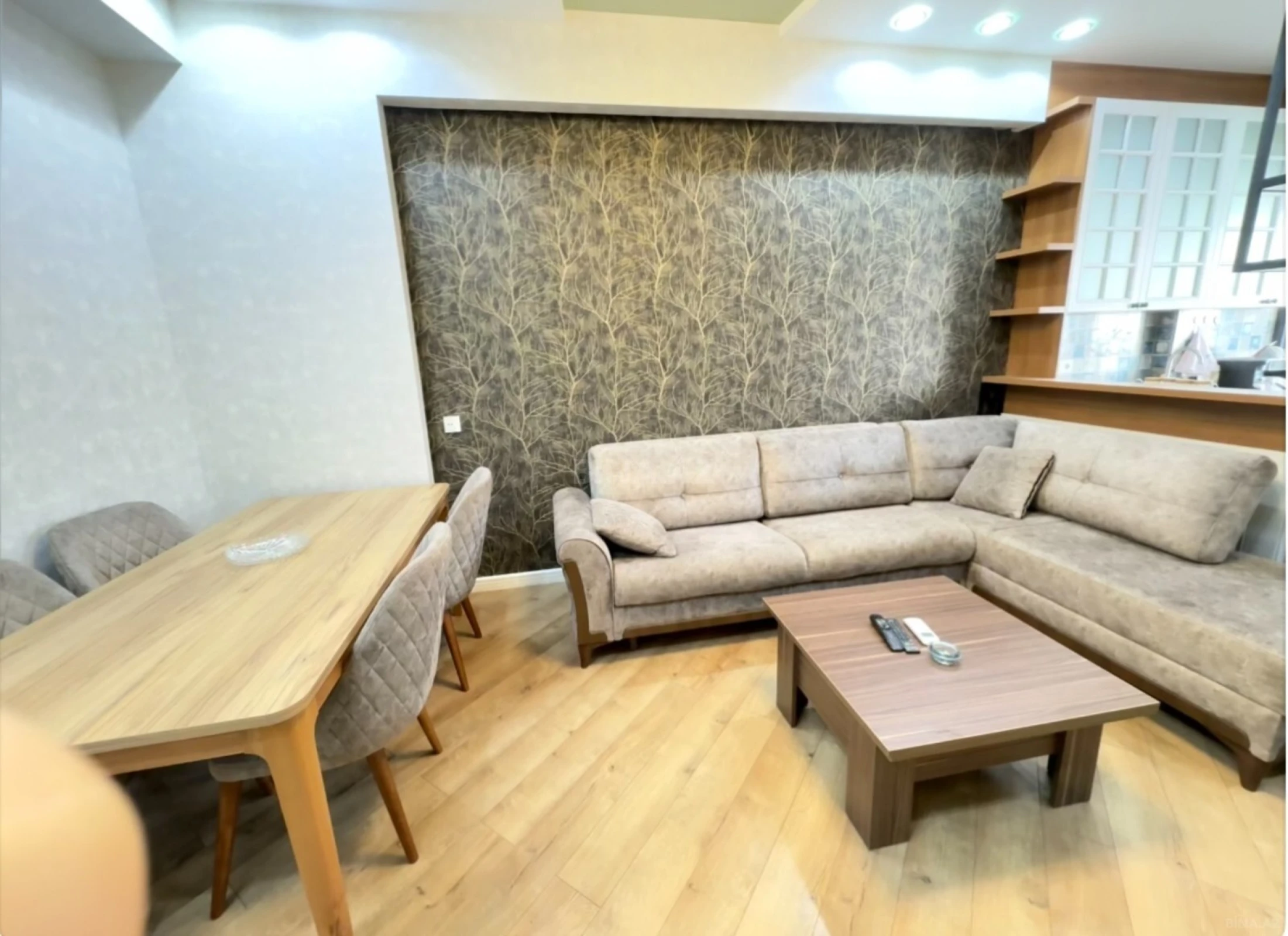 Satılır 3 otaqlı mənzil 85 m²