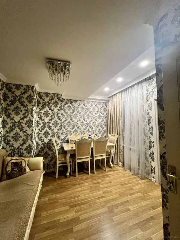 Satılır 2 otaqlı mənzil 47 m²