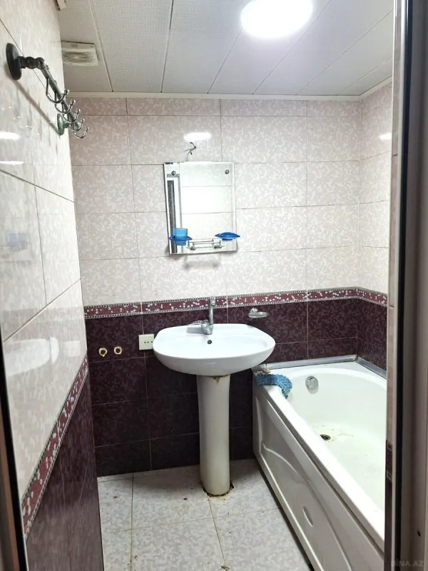 Kirayə verilir 3 otaqlı mənzil 80 m²