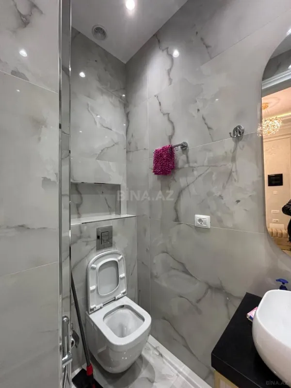 Kirayə verilir 3 otaqlı mənzil 135 m²