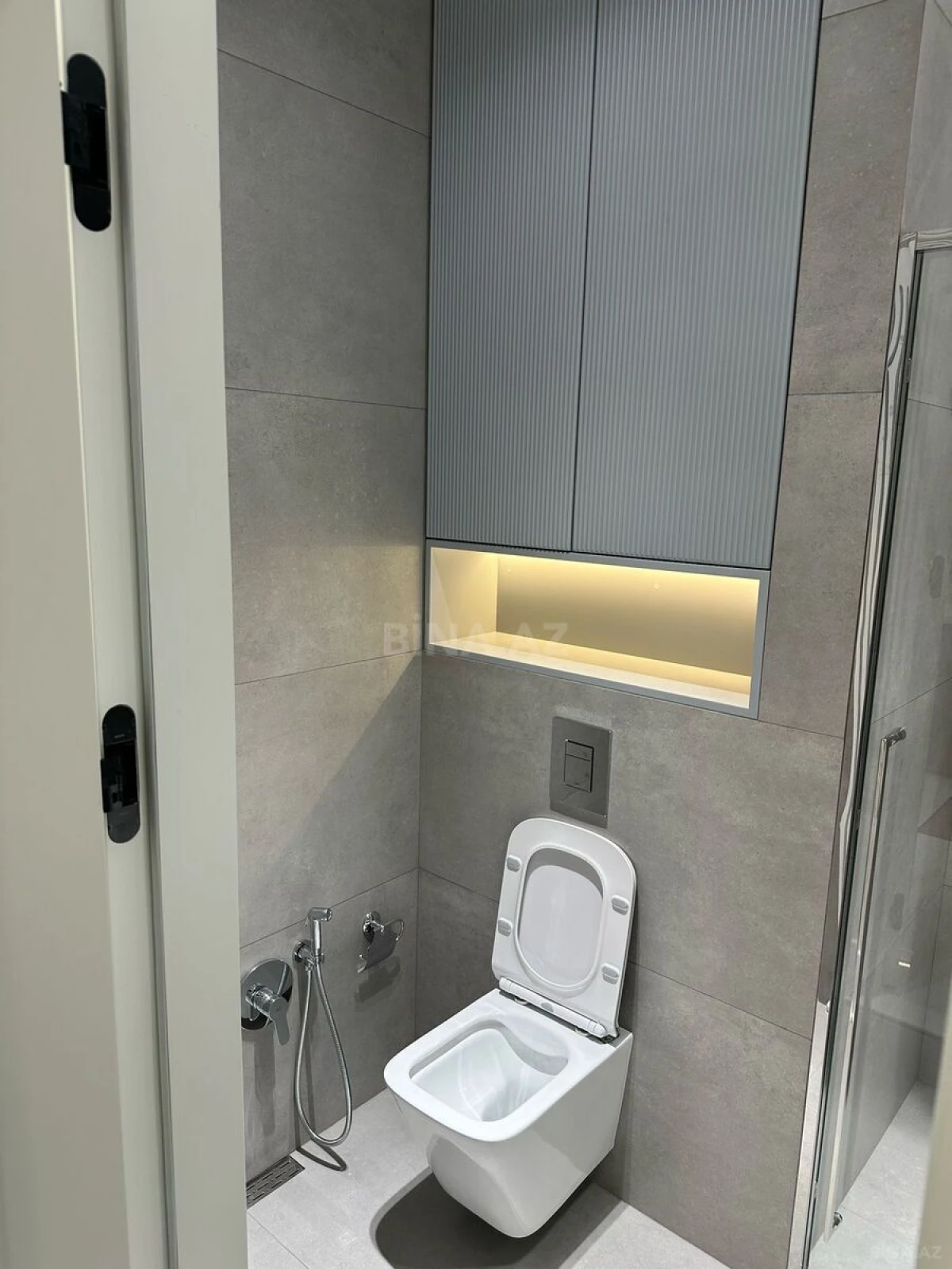 Kirayə verilir 2 otaqlı mənzil 66 m²