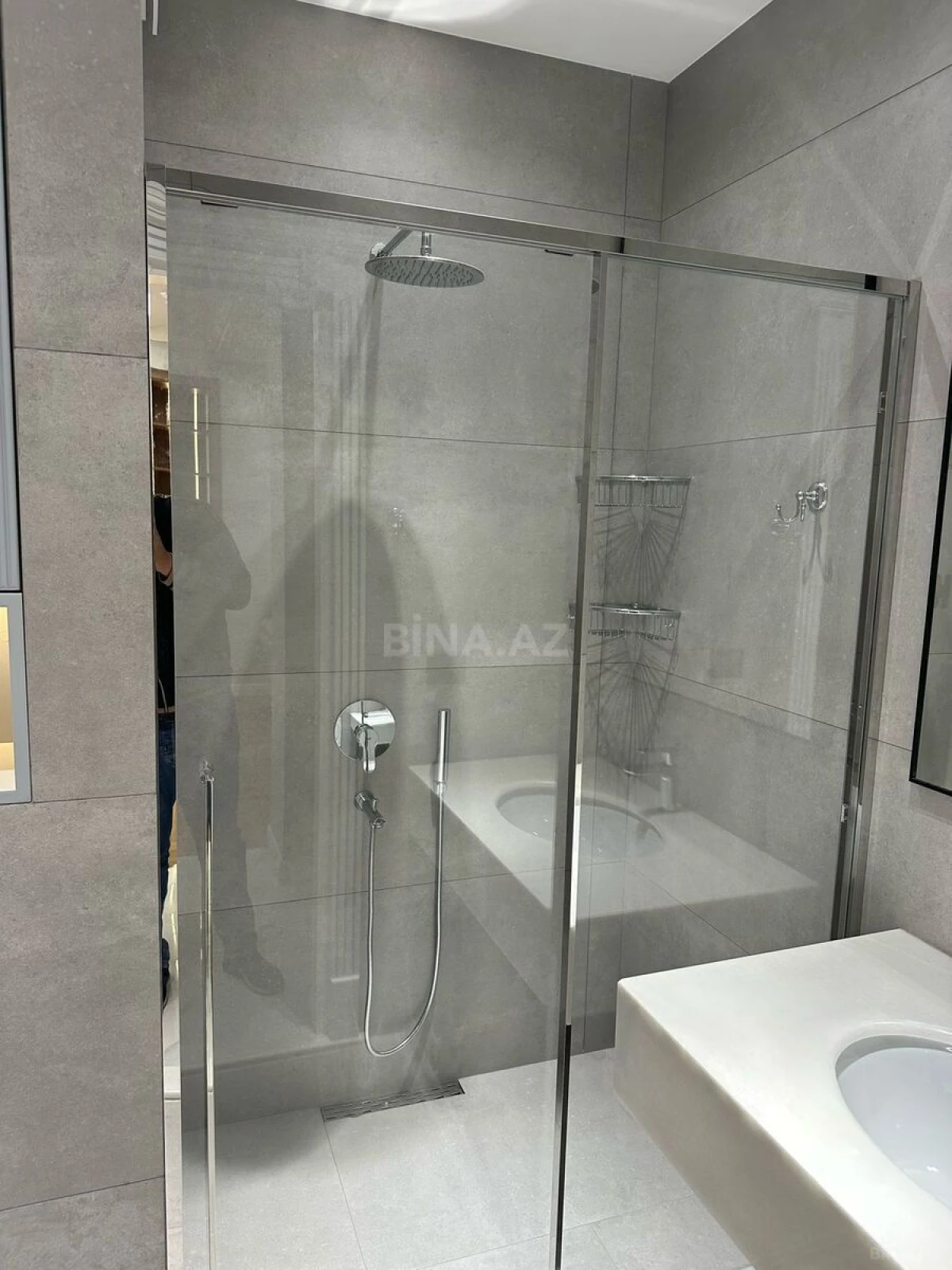 Kirayə verilir 2 otaqlı mənzil 66 m²