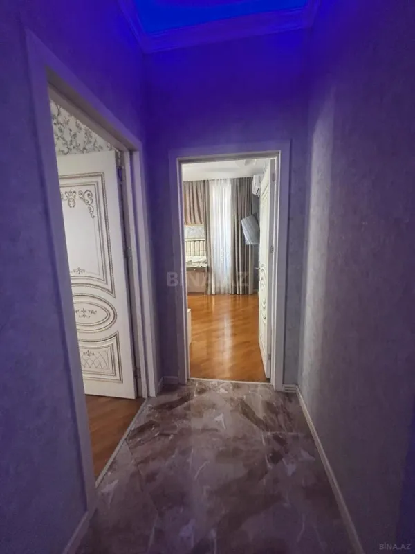 Kirayə verilir 3 otaqlı mənzil 145 m²