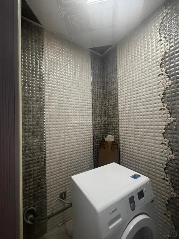 Kirayə verilir 3 otaqlı mənzil 145 m²