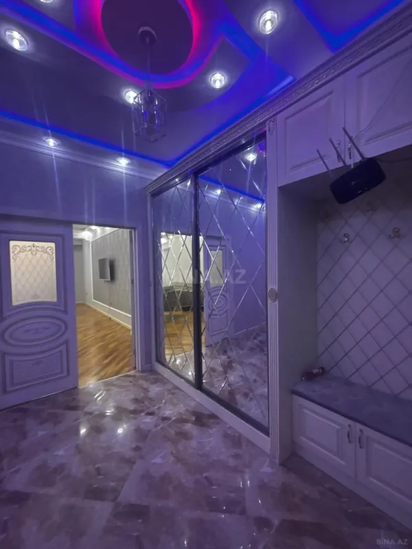 Kirayə verilir 3 otaqlı mənzil 145 m²