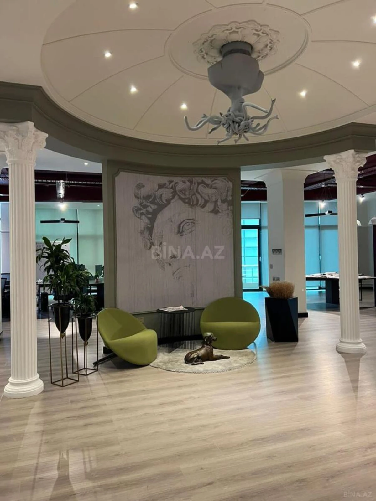 Kirayə verilir 10 otaqlı ofis 1200 m²