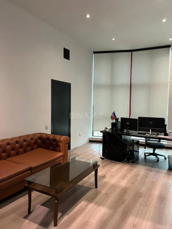 Kirayə verilir 10 otaqlı ofis 1200 m²