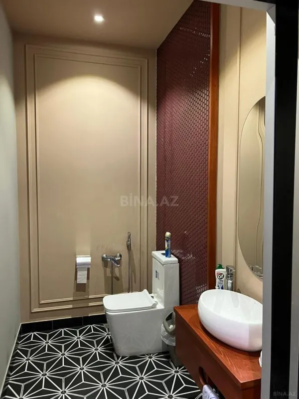 Kirayə verilir 10 otaqlı ofis 1200 m²