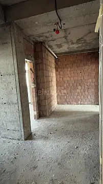Satılır 3 otaqlı mənzil 164 m²