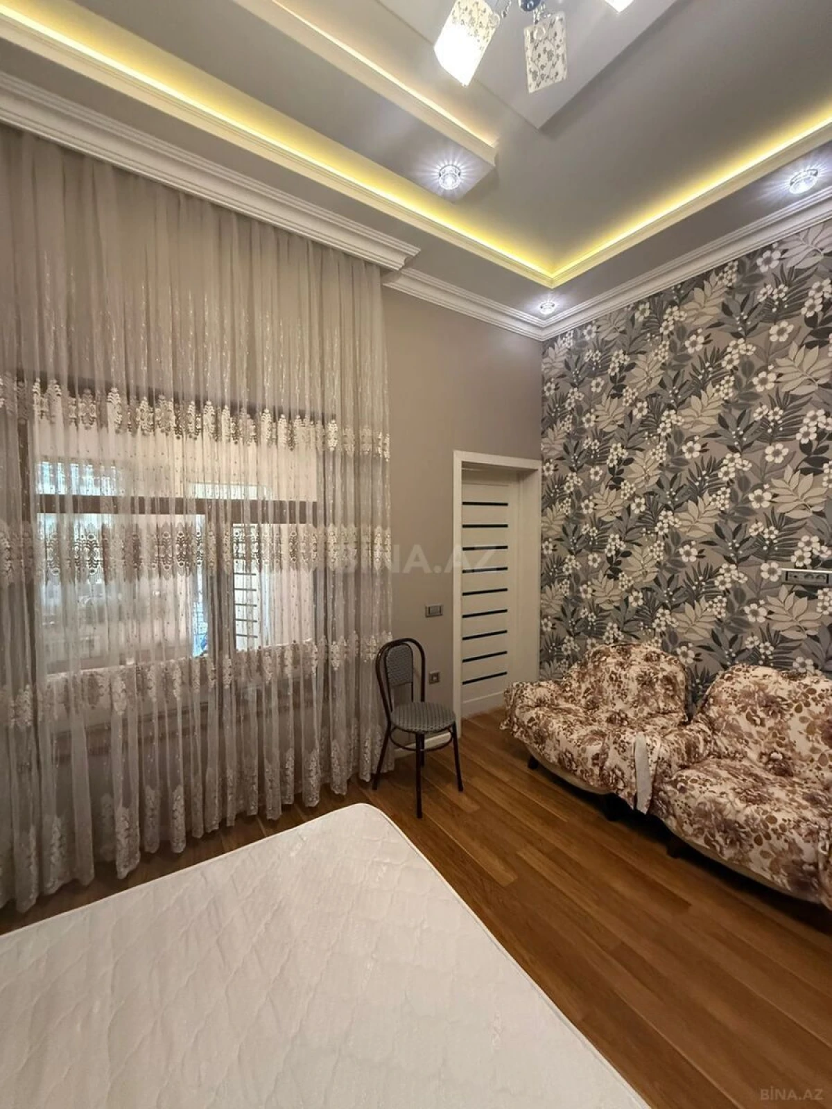 Kirayə verilir 2 otaqlı həyət evi 80 m²