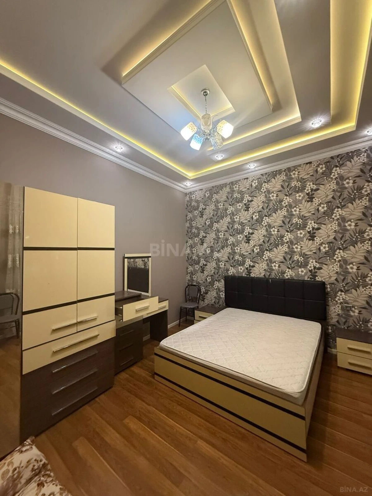 Kirayə verilir 2 otaqlı həyət evi 80 m²