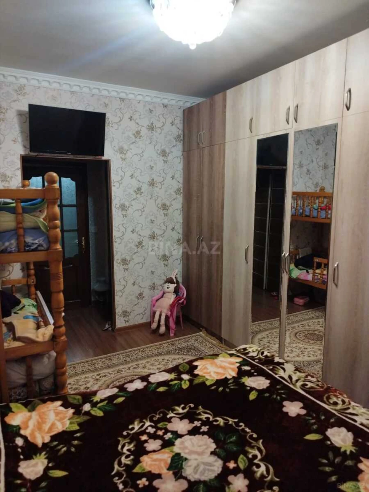 Satılır 2 otaqlı mənzil 55 m²