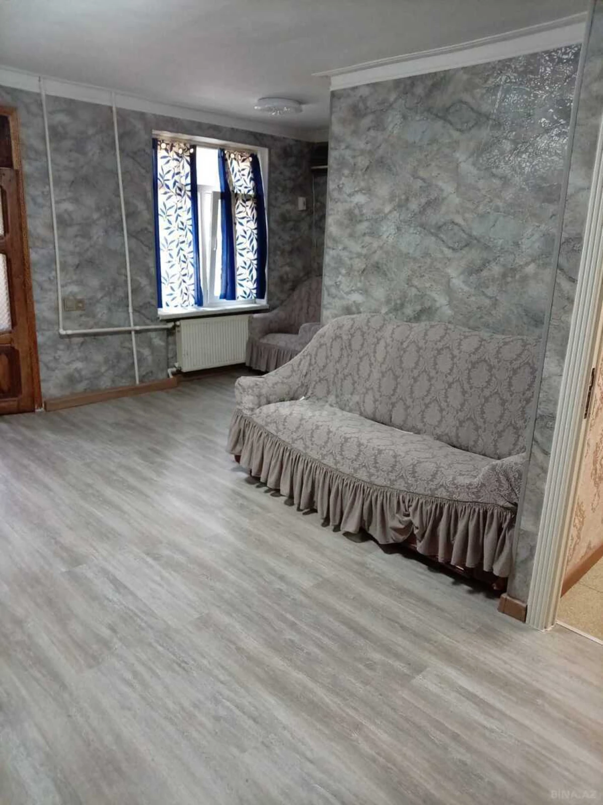 Kirayə verilir 2 otaqlı mənzil 50 m²