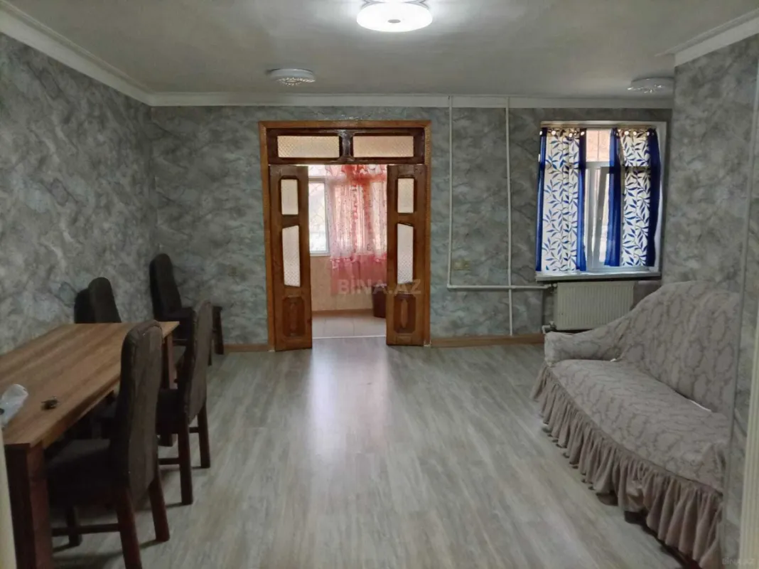 Kirayə verilir 2 otaqlı mənzil 50 m²
