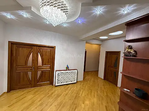 Satılır 3 otaqlı mənzil 168.5 m² — Bakı, Nəsimi 3 otaq 168.50 m²