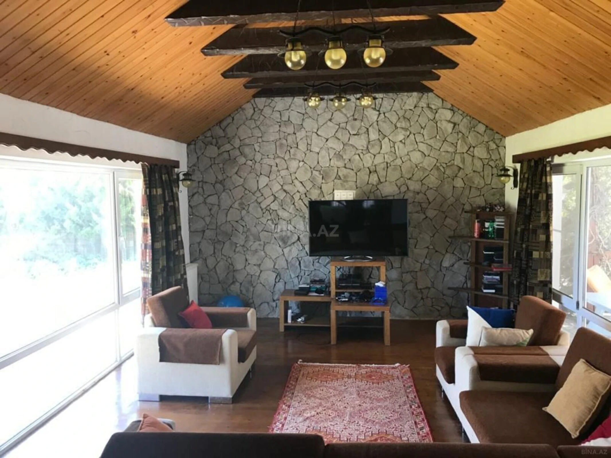 Kirayə verilir 5 otaqlı həyət evi 360 m²