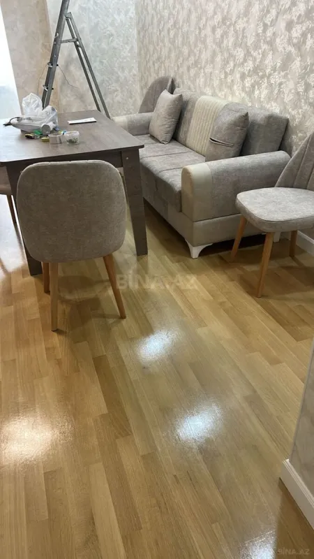 Kirayə verilir 2 otaqlı mənzil 75 m²