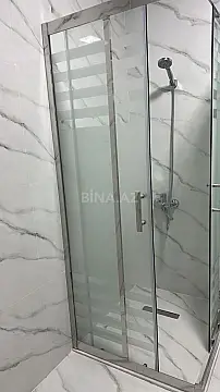 Kirayə verilir 2 otaqlı mənzil 75 m²